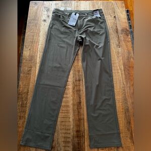 listing-status-banner